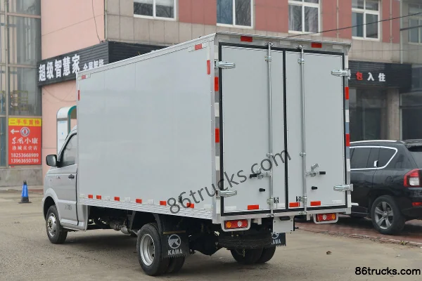 Kama Ruijie 1.5L 113hp 4X2(6 wheels) Gasoline 3.3m Single Row Van Mini Truck (China VI) Body (3) | 86Trucks