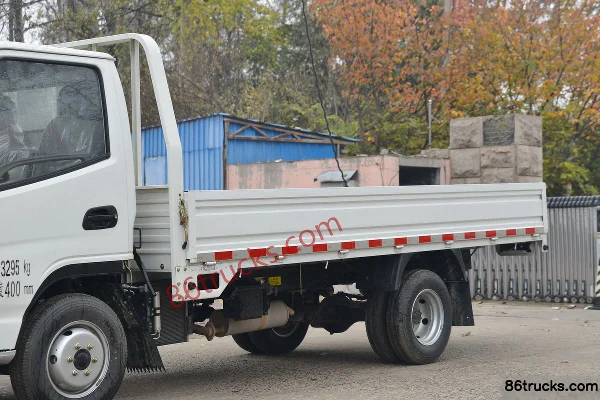 Kama K1 1,5 L 113 ch 4X2(6 roues) Camion léger à plateau 3,56 m cabine simple (China VI) Carrosserie (1) | 86Trucks