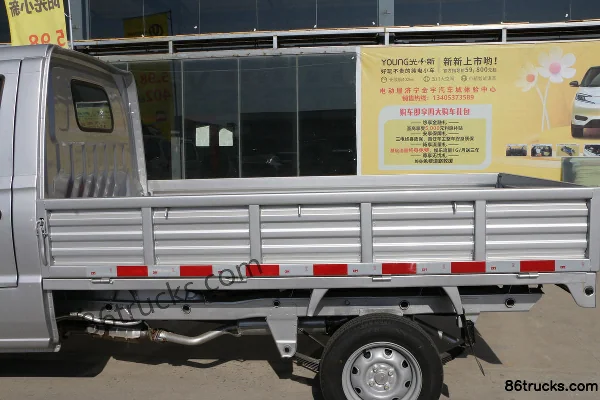 Jinbei T10 2021 Standard Edition 85hp 4X2(6 wheels) 1.2L Gasoline 2.7m Single Row Flatbed Mini Truck (China VI) Body (1) | 86Trucks