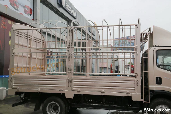 FAW Jiefang Lingtu 160 hp 4X2(6 wheels) 4.16m Single Row Van Light Truck (China VI) Body (3) | 86Trucks