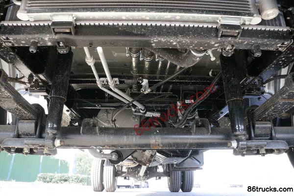 Jinbei T52S Standard 1.6L 116 hp 4X2(6 wheels) Gasoline 2.85m Double-row Flatbed Mini Truck (China VI) Chassis (1) | 86Trucks