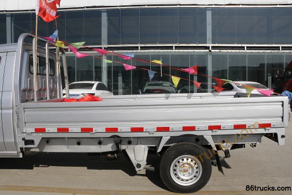 Xinyuan Jinbei Xinka S50 Standard 123hp 4X2(6 wheels) Gasoline 3.2m Single Row Flatbed Micro Truck (China VI) Body (1) | 86Trucks