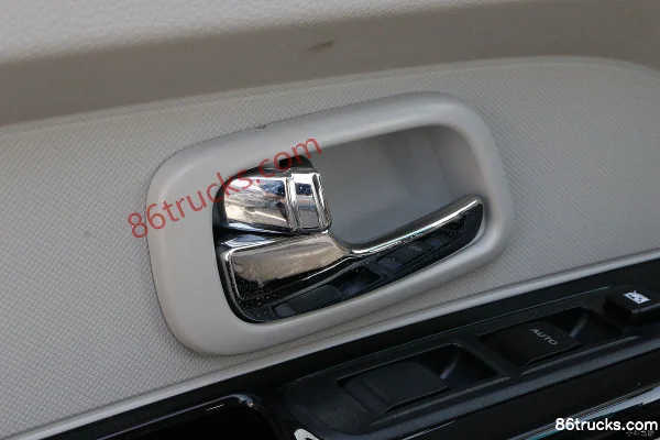 Jinbei New Haishi S 2021 Business Central Air Conditioning Edition 102hp 1.5L 2-Seat Panel Van Cab (2) | 86Trucks
