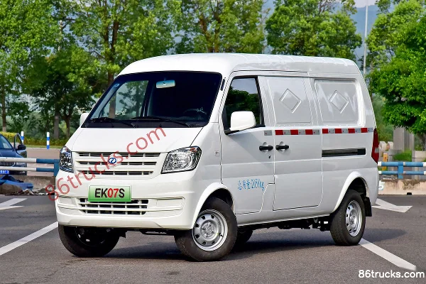 Ruichi EK07S Enclosed Van Electric Panel Van
