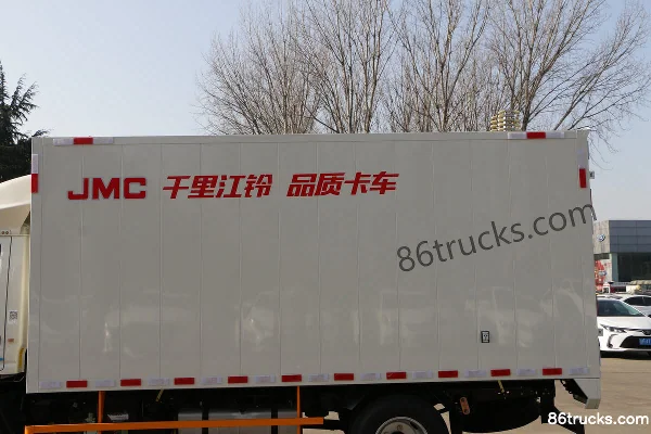 JMC Shunwei Wide Body 143 hp 4X2(6 wheels) 3.8m Semi-Row Van Light Truck (China VI) (Air Brake) (1) | 86Trucks