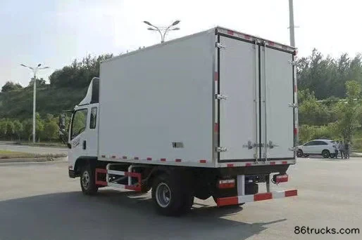 FAW Jiefang Hu VH 160hp 4X2(6 wheels) 3.82m Crew Cab Van Light Truck Exterior (2) | 86Trucks