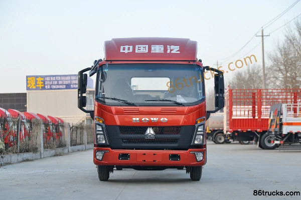 Sinotruk HOWO Tongshuai 150 hp 4X2(6 wheels) 4.15m single-row stake truck (China VI) Exterior (2) | 86Trucks