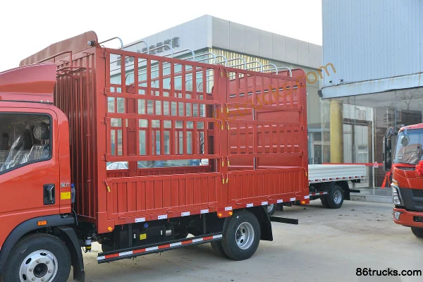 Sinotruk HOWO Tongshuai 2021 model 150 hp 4X2(6 wheels) 4.15m single-row stake truck (China VI) Body (1) | 86Trucks