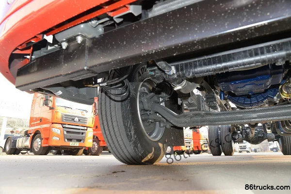 Sinotruk HOWO TX 245 hp 4X2(6 wheels) 6.8m Van Truck (China VI) Chassis (2) | 86Trucks