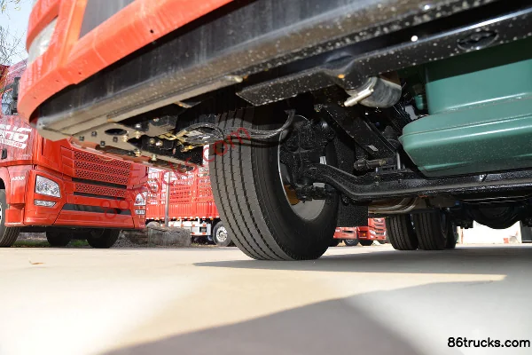 FAW Jiefang Qingdao JH6 460hp 6X4(10 wheels) tractor truck (China VI) Chassis (2) | 86Trucks