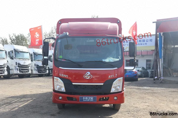 Dongfeng L2 2.5L Diesel 180 hp 4X2(6 wheels) Fast Gear 10-Speed 4.165m Single Row Stake Truck Exterior (2) | 86Trucks