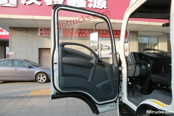 Qingling Lingka 127hp 4X2(6 wheels) 4.2m single-row van light truck (WLY)(China VI) Cab (1) | 86Trucks