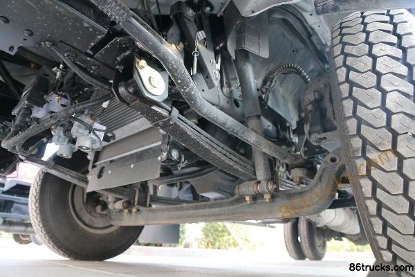 Qingling Lingka 127hp 4X2(6 wheels) 4.2m single-row van light truck (WLY)(China VI) Chassis (3) | 86Trucks