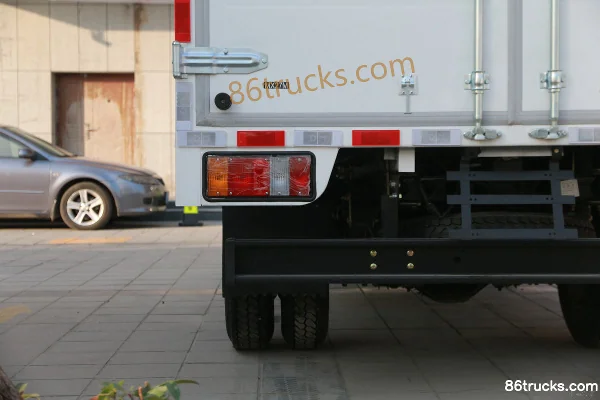 Qingling Lingka 127hp 4X2(6 wheels) 4.2m single-row van light truck (WLY)(China VI) Body (1) | 86Trucks