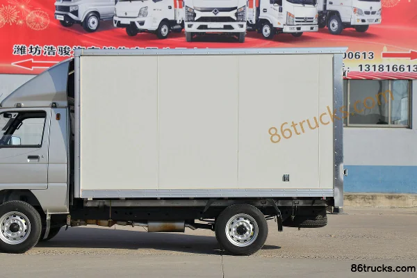 Tangjun Ouling Sailing F3 1.2L 91ch 4X2(6 roues) Essence 3.08m Fourgon Monoplace Carrosserie (2) | 86Trucks