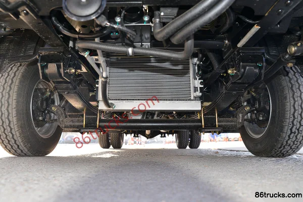 Ouling V5 Series 122hp 4X2(6 wheels) 3.61m single-row box micro truck (China VI) Chassis (1) | 86Trucks