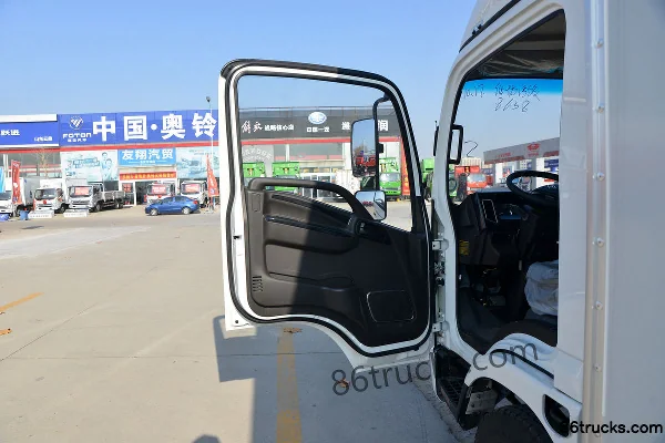 Ouling S3 Series 130hp 4X2(6 wheels) 4.15m single-row box light truck (China VI) Cab (1) | 86Trucks