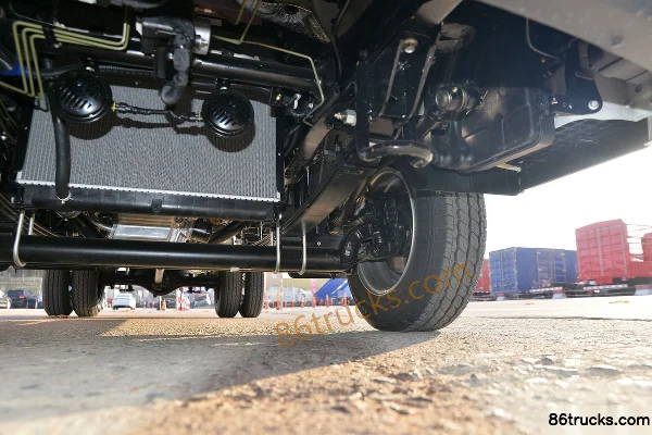 Foton Times Linghang S1 1.5L 136 hp 4X2(6 wheels) gasoline 3.7m single-row van mini truck (China VI) Chassis (3) | 86Trucks