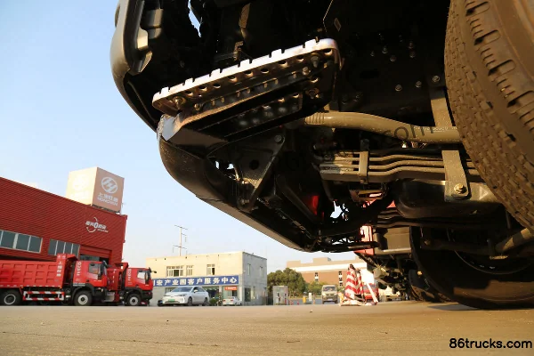 Sinotruk Sitrak C7H Heavy Truck 400 hp 6X4(10 wheels) Fire Truck Chassis (China VI) (3) | 86Trucks