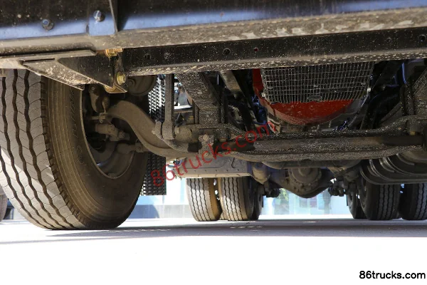 Foton Auman GTL Édition Qualité Version Nord 470 ch 6X4(10 roues) tracteur routier (China VI) Châssis (2) | 86Trucks