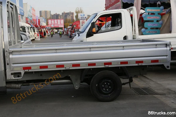Feidi Q3 Series 122hp 4X2(6 wheels) 3m Single Row Flatbed Mini Truck Body (1) | 86Trucks