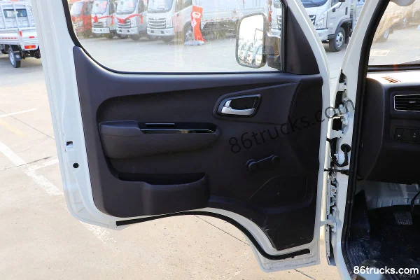 Foton Xiangling M1 1.5L 112hp 4X2(6 wheels) Gasoline 2.3m Double Row Flatbed Mini Truck (Single Rear Tire) Cab (2) | 86Trucks