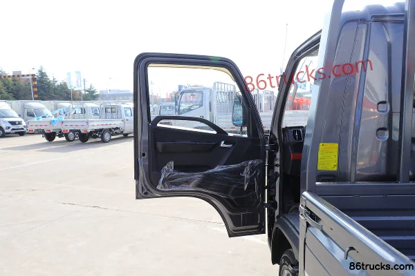 Foton Shidai Linghang S1 120 ch 4X2(6 roues) 4,22 m cabine simple plateau léger (1) | 86Trucks