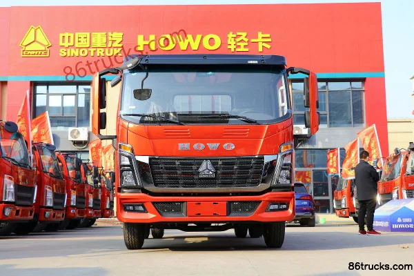 Sinotruk HOWO Tongshuai 2021 Model 130hp 4X2(6 wheels) 4.15m Single-Row Stake Truck (China VI) Exterior (2) | 86Trucks