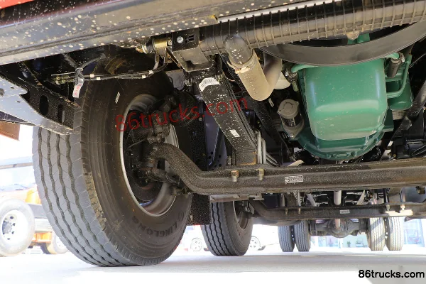 FAW Jiefang Qingdao Han V2.0 heavy truck 260 hp 6X2(8 wheels) 9.5m van cargo truck (ratio 4.444) Chassis (2) | 86Trucks