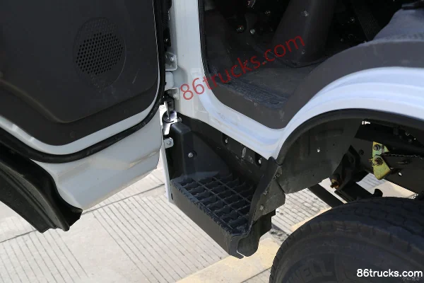 Hyundai Commercial Vehicle Hongtu EV 4.5T 4.14m single-row pure electric cage truck 89kWh 4X2(6 roues) Intérieur (2) | 86Trucks