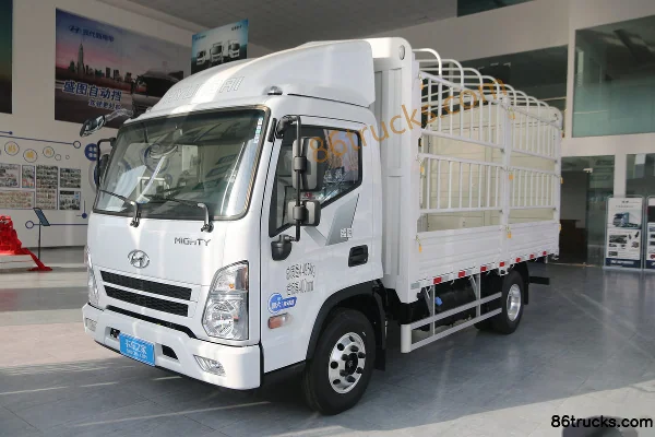 Hyundai Commercial Vehicle Shengtu H5 154hp 4X2(6 wheels) 5.6m half-cab stake-side truck (automatic) Exterior (3) | 86Trucks