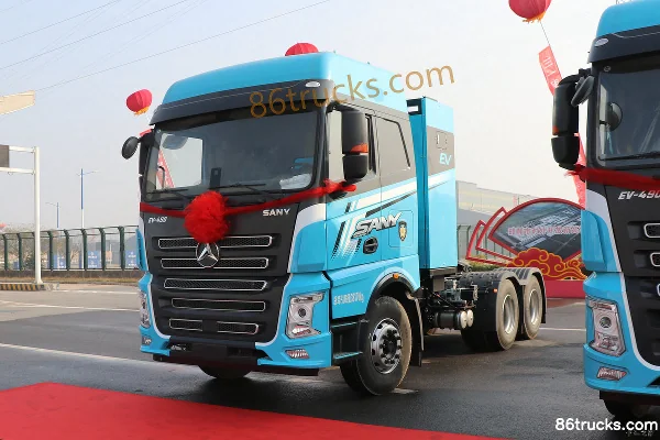 SANY Truck EV-490 6X4(10 wheels) Electric Tractor Truck Exterior (3) | 86Trucks