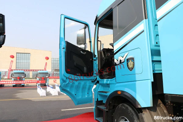 SANY Truck EV-490 6X4(10 wheels) Electric Tractor Truck Cab (1) | 86Trucks