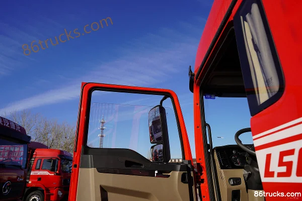 SHACMAN Delong L5000 Classic Edition 245hp 4X2(6 wheels) 6.8m AMT Automatic Gearbox Stake Cargo Truck (China VI) Cab (3) | 86Trucks