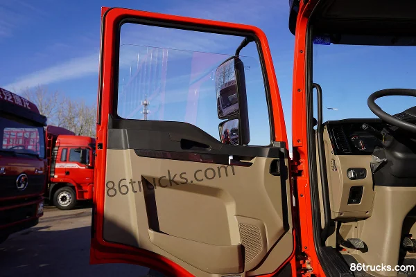 SHACMAN Delong L5000 Classic Edition 245hp 4X2(6 wheels) 6.8m AMT Automatic Gearbox Stake Cargo Truck (China VI) Cab (2) | 86Trucks