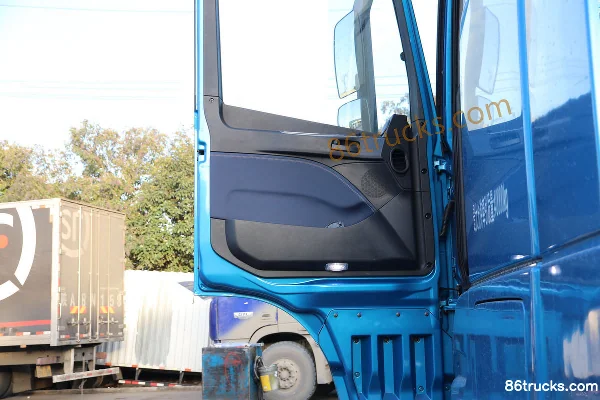 Foton Auman EST 580 hp 6X4(10 wheels) Automatic Tractor Truck (China VI) Cab (3) | 86Trucks