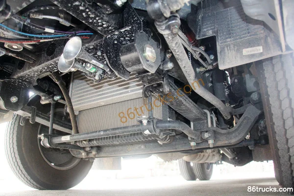 Sinotruk HOWO Zhixiang 130 hp 4X2(6 wheels) 3.8m Refrigerated Truck Chassis (3) | 86Trucks