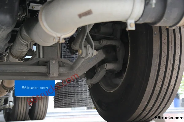 Sinotruk Sitrak G7 Heavy Truck 460 hp 6X4(10 wheels) LNG Dangerous Goods Tractor Truck (Ratio 3.36) Chassis (3) | 86Trucks
