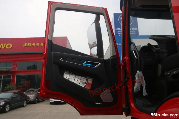 SAIC Hongyan Genlyon H6 version standard 430 ch 8X4(12 roues) camion porteur à grille 9,47 m (China VI) Cabine (1) | 86Trucks