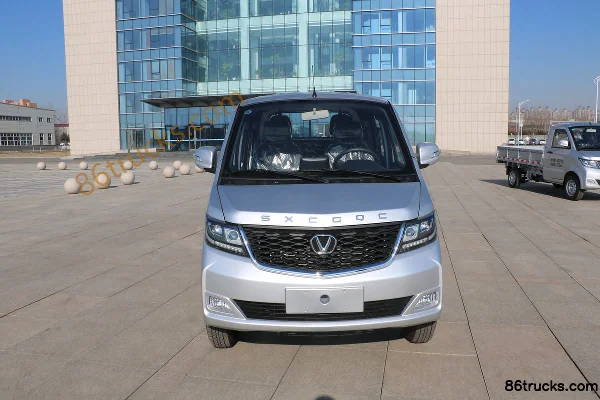 Chenggong Zebra 2026 Classic 1.5L Gasoline 116 hp 4X2(6 wheels) 2.16m Double Row Flatbed Micro Truck Exterior (2) | 86Trucks