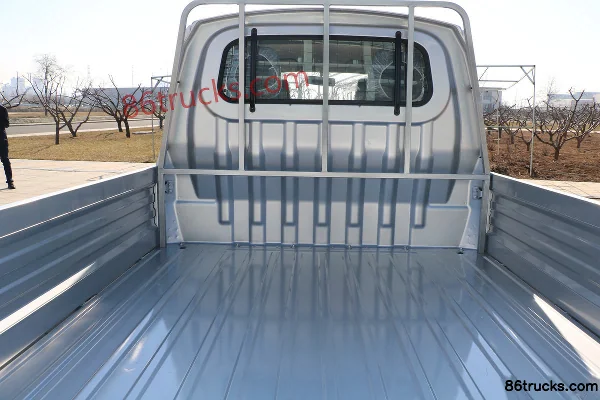 Chenggong Zebra 2026 Classic 1.5L Gasoline 116 hp 4X2(6 wheels) 2.16m Double Row Flatbed Micro Truck Cab (2) | 86Trucks