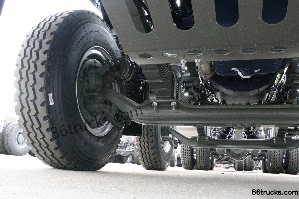 Sinotruk HOWO NX heavy truck 350 hp 8X4(12 wheels) 6.8m dump truck (Weichai WP9H engine) Chassis (2) | 86Trucks