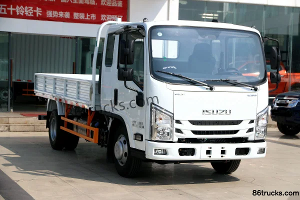 Jiangxi Isuzu Yifang ES5 170 hp 4X2(6 wheels) 3.82m half-row flatbed light truck (China VI) Exterior