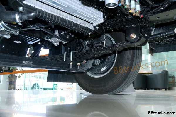 Jiangxi Isuzu Yifang EC7 170 ch 4X2(6 roues) 4.02 m camion frigorifique Châssis (3) | 86Trucks