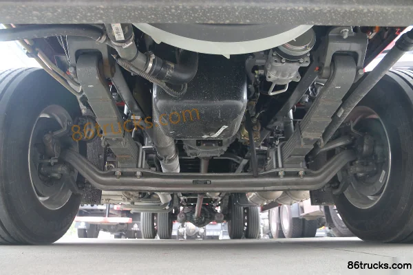 Sinotruk HOWO N5G Medium Truck 250hp 4X2(6 wheels) 6.75m Cargo Truck with Grain Hauler Body (Rear Axle Ratio 4.33)(China VI) Chassis (1) | 8
