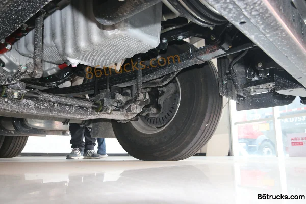 Guangqi HINO 700 Zhizhen Heavy Truck 450 hp 6X4(10 wheels) Dangerous Goods Tractor Truck (16-speed)(China VI) Chassis (3) | 86Trucks