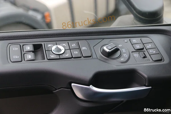 Scania G-Series Heavy Truck 500 hp 6X4(10 wheels) Tractor Truck (China VI)(Model G500) Cab (2) | 86Trucks