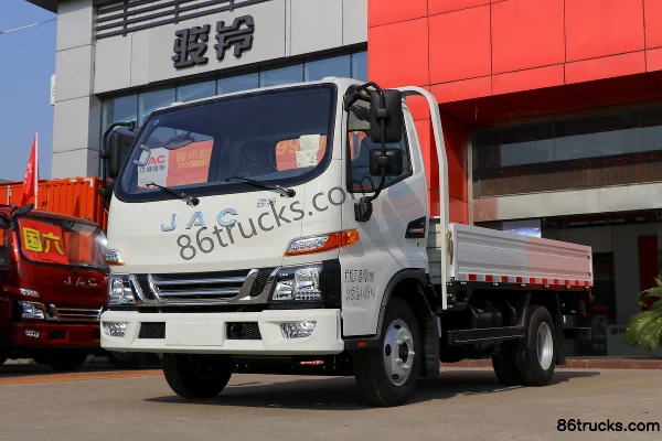 JAC Junling V5 132hp 4X2(6 wheels) 3.7m Single-row Flatbed Light Truck (China VI) Exterior (3) | 86Trucks