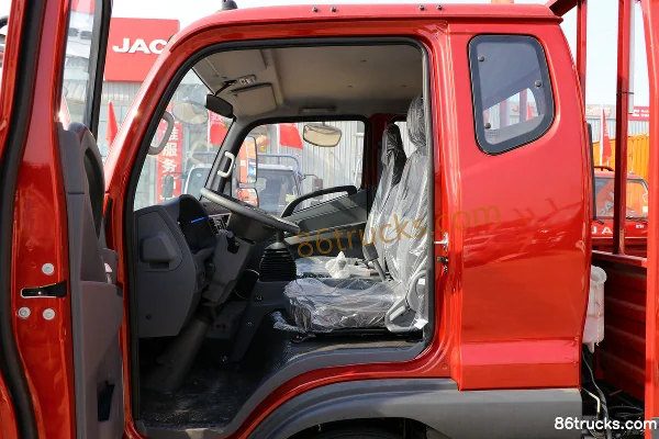 JAC Junling V6 130 hp 4X2(6 wheels) 3.89m Half Row Flatbed Light Truck(China VI) Cab (2) | 86Trucks