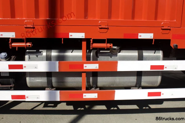 Dongfeng Changxing D1 4.2L 160hp NG 4X2(6 wheels) 3.8m Semi-row Flatbed Light Truck (China VI) Chassis (3) | 86Trucks